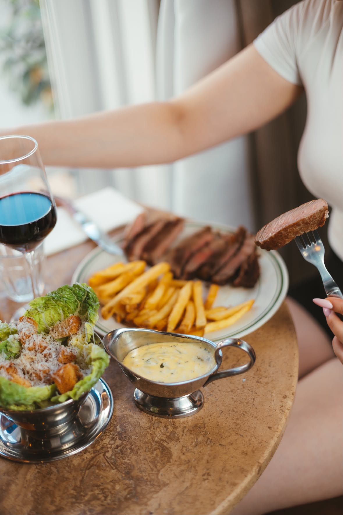 Stemning fra MG's Steak & Fries, billede 1